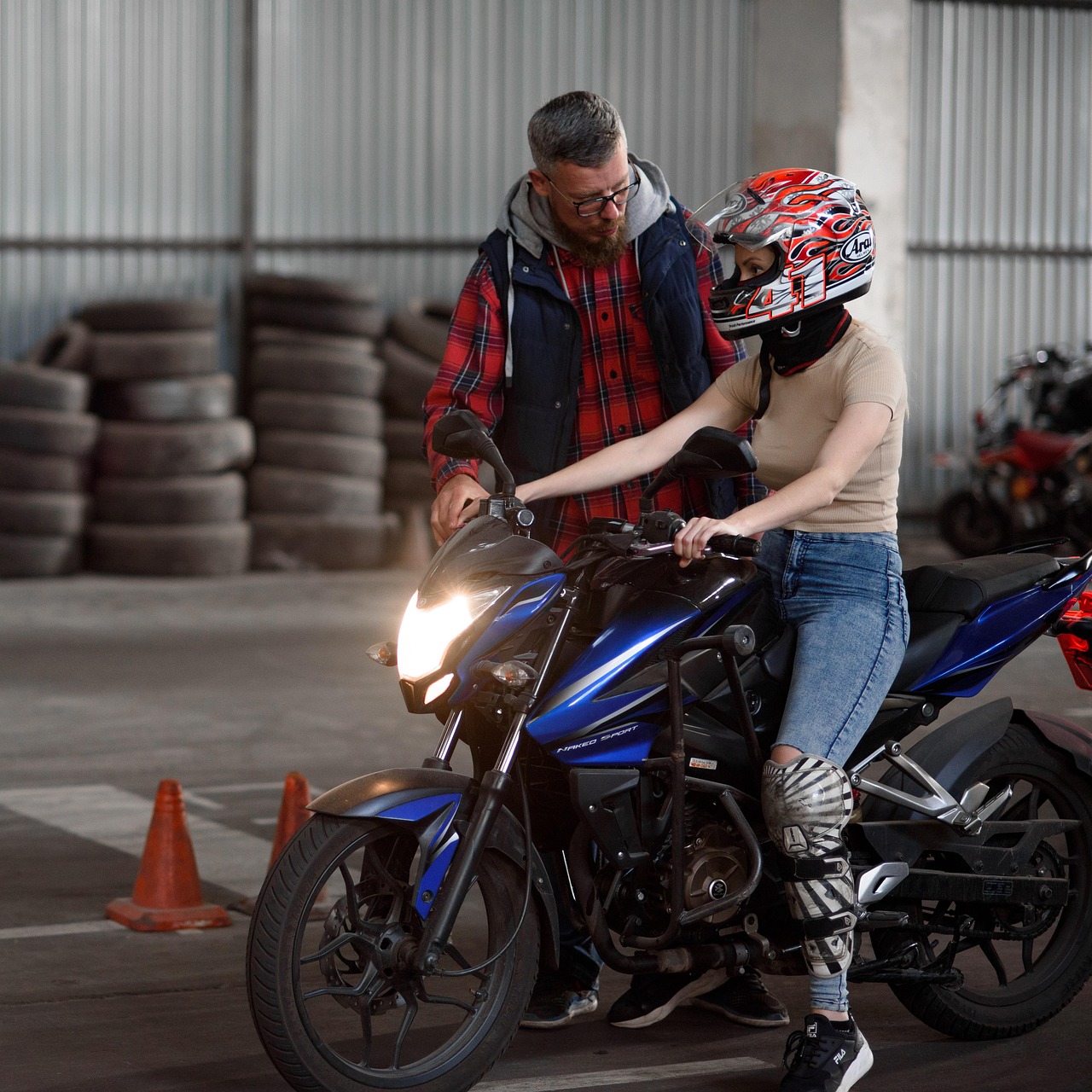 信时空实名账号：“如何创业并成功运作自己的流量卡品牌？”